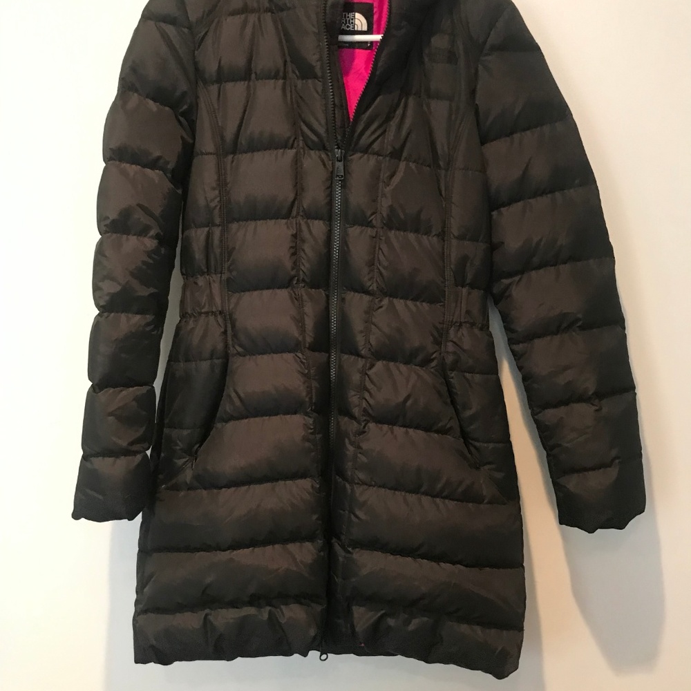 North Face Black and Pink Parka 550